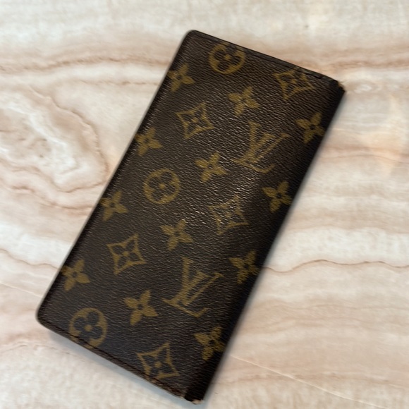 SALE!! Authentic LV Long Brown Monogram Wallet - Picture 5 of 17